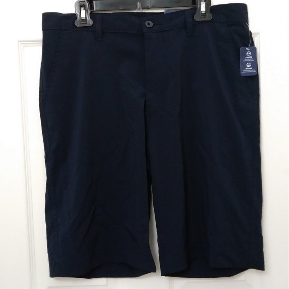 IZOD Flat Navy Blue Shorts Size 36